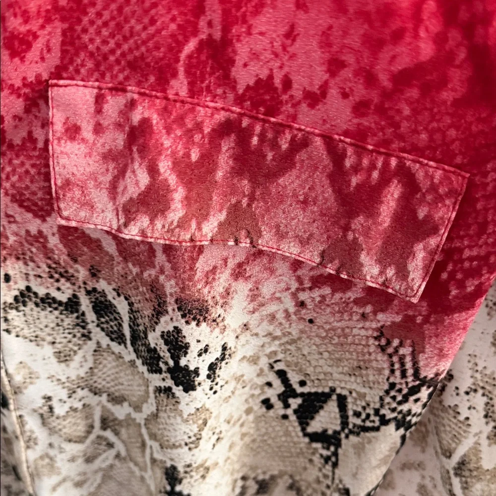 Calvin Klein Pink & Cream Ombre Snake-Print Blouse• EUC ore-owned condition - Picture 6 of 15